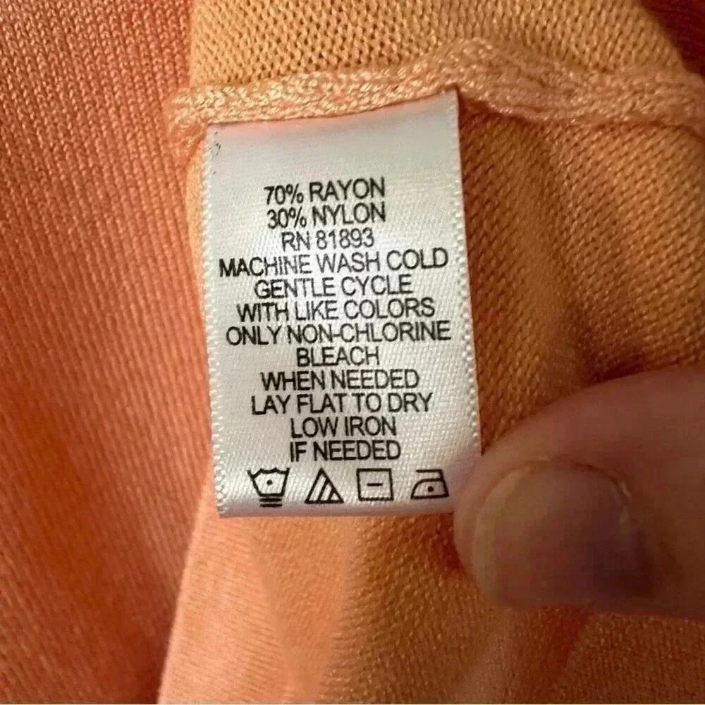 G.I.L.I. Knit Cotton blend tank tops in excellent condition color peach - Picture 5 of 5